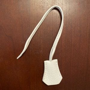 ✨Hermès Clochette Leather Bag Charm in White